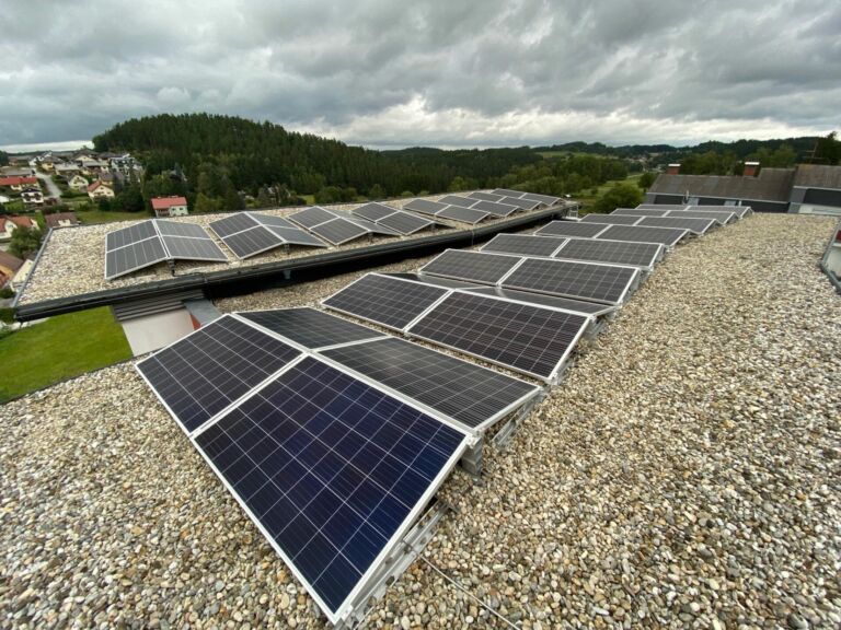 EPS-Modern-Electric-erneuerbare-Energie-Photovoltaik