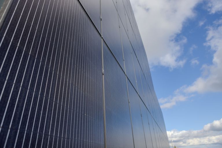 Hauseigene PV-Anlage bei EPS in Dietmanns